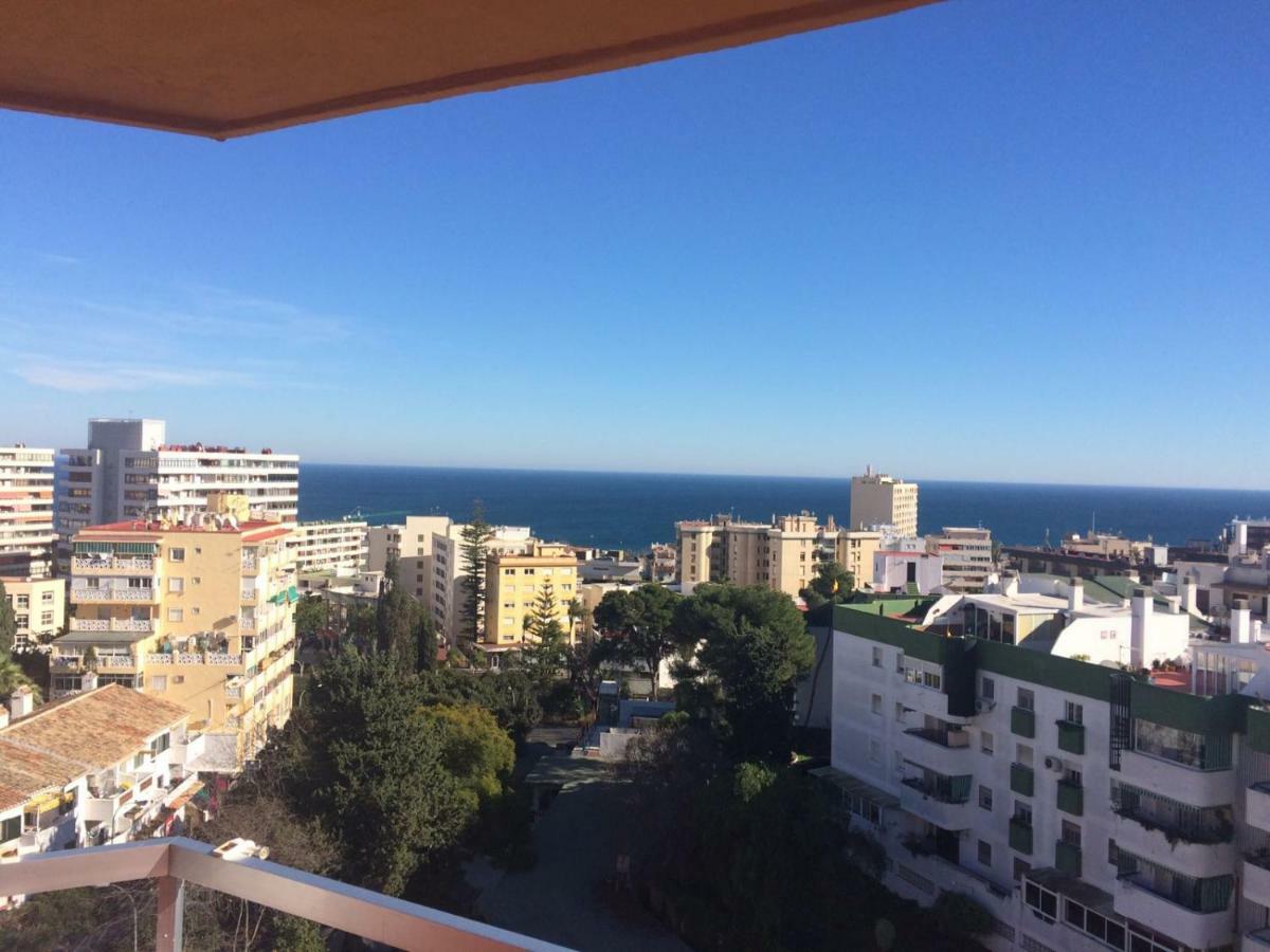 R&E Apartment Τορρεμολίνος Εξωτερικό φωτογραφία