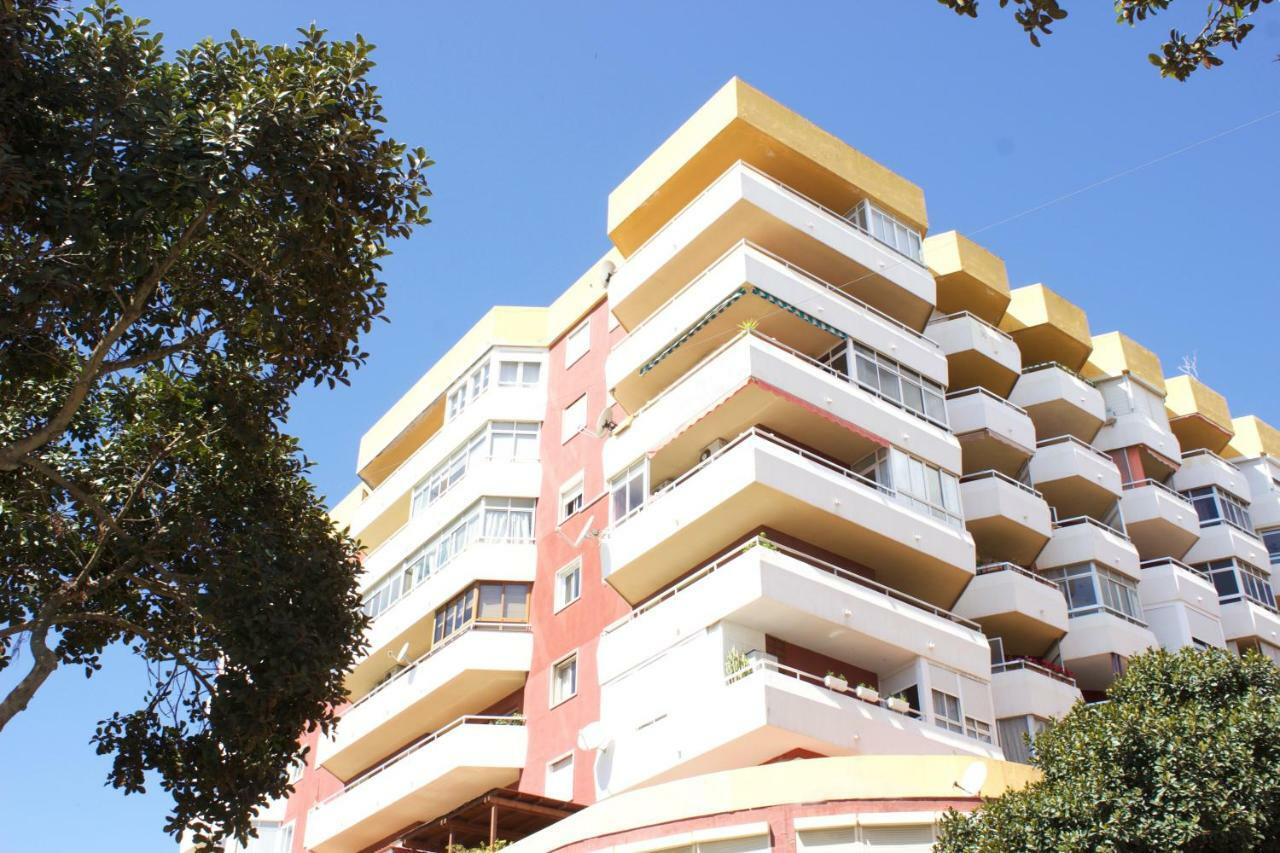 R&E Apartment Τορρεμολίνος Εξωτερικό φωτογραφία